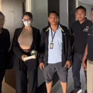 Terus Mangkir, Polisi Jemput Paksa Siskaeee Terkait Kasus Film Porno
