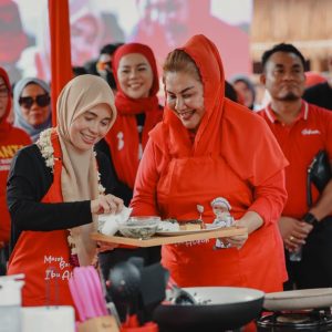 Bersama Wali Kota Semarang, Siti Atikoh Ajak Masyarakat untuk Masak Makanan Bergizi dengan Bahan Sederhana