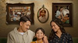 Film “Kupeluk Kamu Selamanya” Rilis Trailer dan Poster, Angkat Kisah Haru Cinta Tanpa Syarat Orangtua 3 TUTURPEDIA - Film “Kupeluk Kamu Selamanya” Rilis Trailer dan Poster, Angkat Kisah Haru Cinta Tanpa Syarat Orangtua