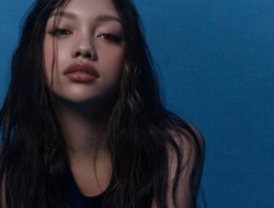 Naura Ayu Rilis Album “Cerita Penuh Cahaya”, Potret Perjalanan Menuju Kedewasaan yang Penuh Makna