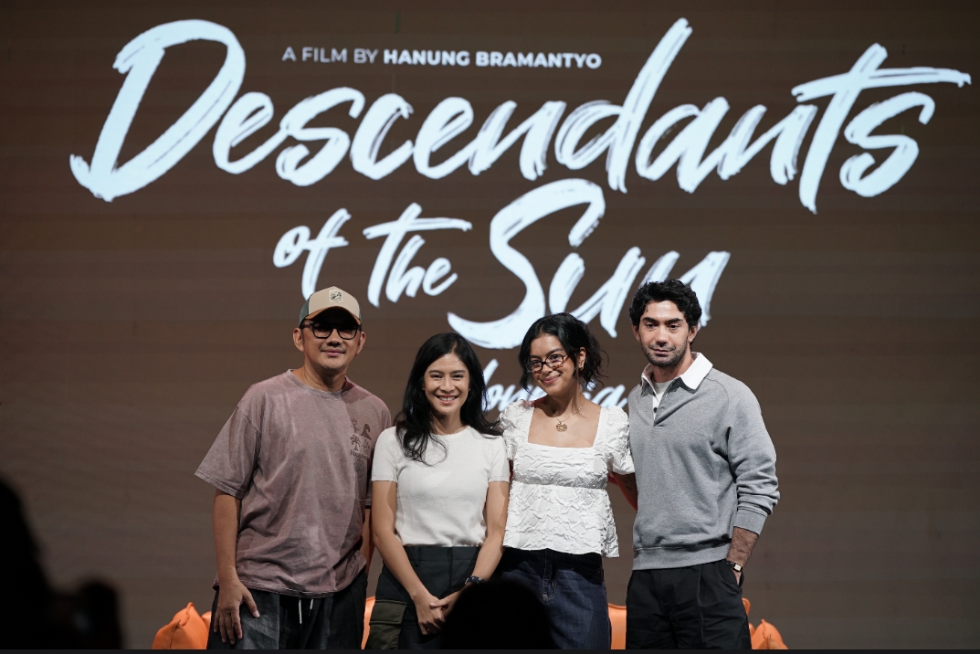 TUTURPEDIA - Hanung Bramantyo Umumkan Film Descendant of the Sun, Dibintangi Reza Rahadian dan Dian Sastrowardoyo