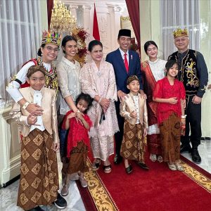 Cerita Menteri Sri Mulyani Ajak Cucu Tonton Upacara HUT Kemerdekaan RI