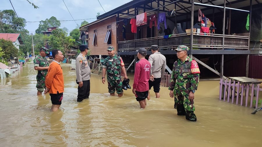 Kondisi terkini banjir di Kecamatan Kutai Barat. Foto: instagram.com/kecamatanmelak_