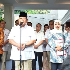 Khofifah Siap Tampung 1.000 Anak Palestina ke Pesantren di Jawa Timur