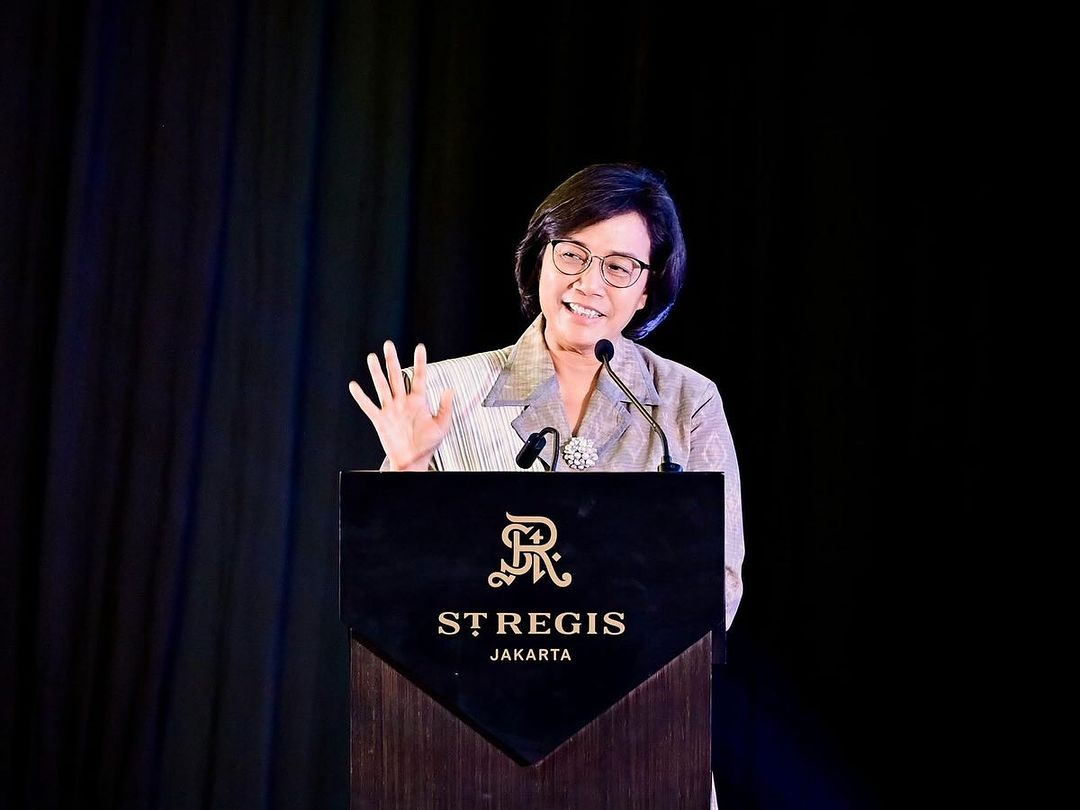Tanggapan Sri Mulyani yang diisukan mundur dari Kabinet Indonesia Maju. Foto: instagram.com/smindrawati
