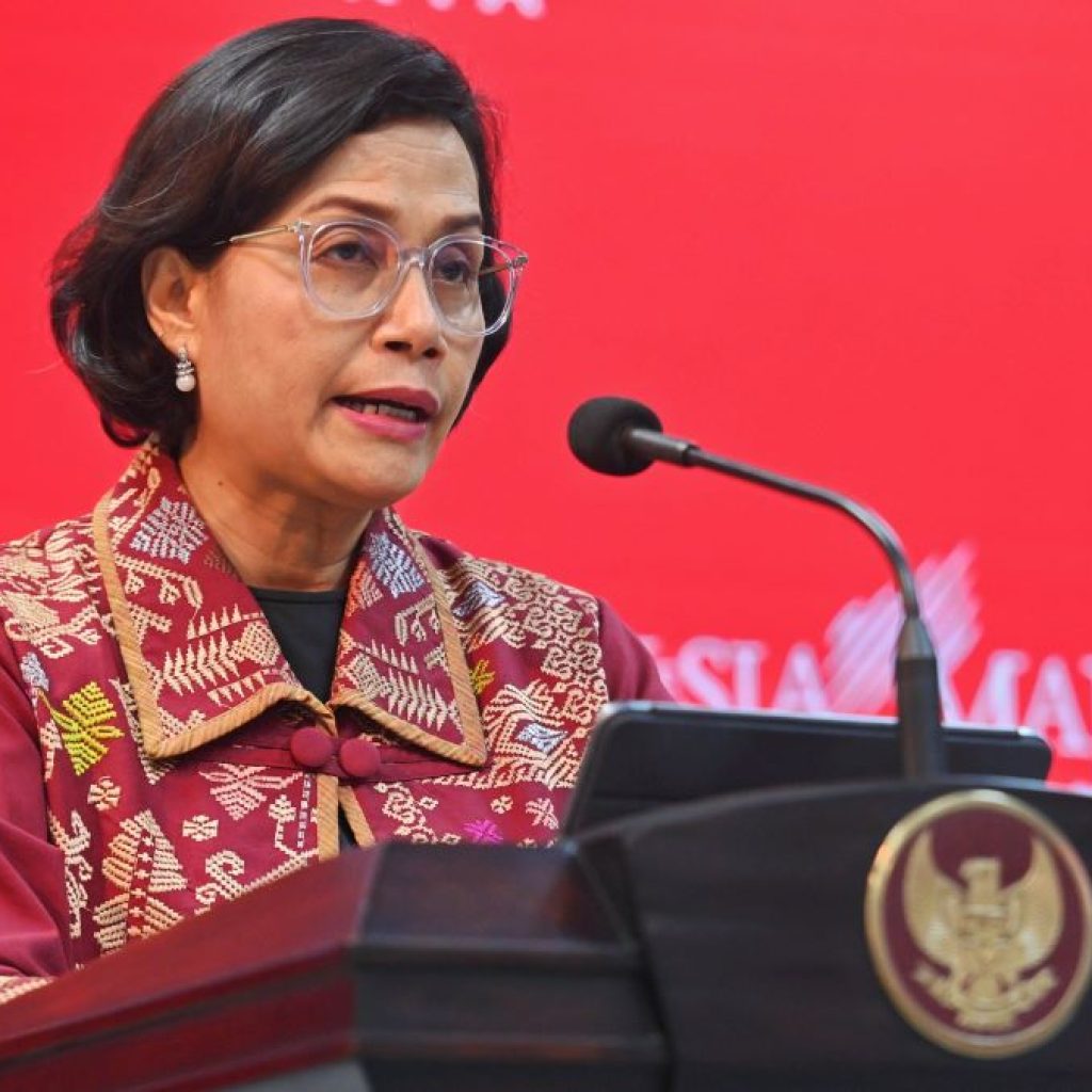 Menkeu Sri Mulyani pastikan kenaikan PPN 12 persen pada tahun 2025. Foto: Humas Setkab/Rahmat