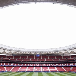 Buntut Insiden Pelemparan di Derby Madrid, Separuh Stadion Atleti Harus Ditutup Sementara