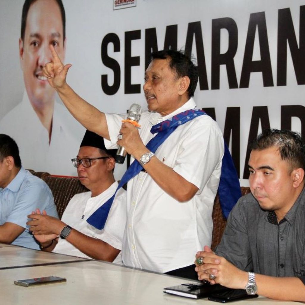 Mantan Wali Kota Semarang, Sukawi Sutarip dukung Yoyok Sukawi - Joko Santoso di Pilkada Kota Semarang 2024. Foto: Dok. Yok Joss