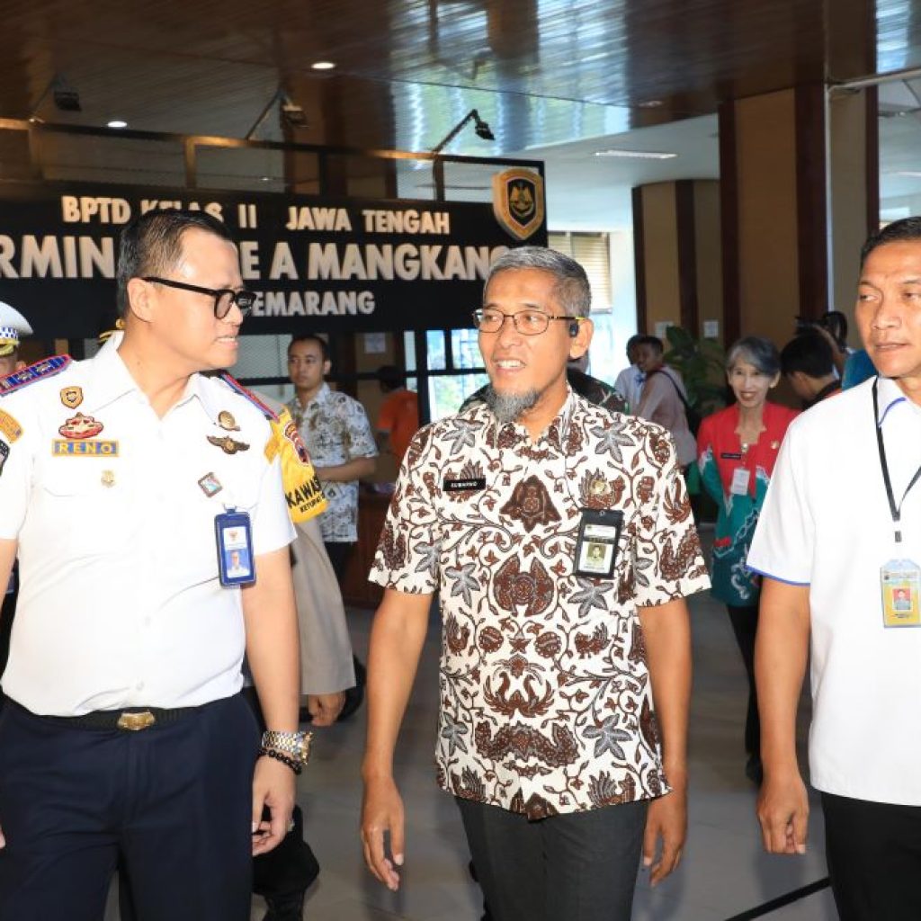 Sekda Jateng Pantau Persiapan Pelayanan Mudik di Terminal Mangkang, Kebutuhan Dasar dan Darurat Tersedia