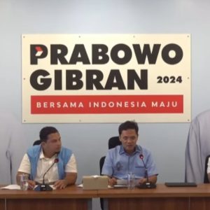 TKN Bantah soal Stiker Prabowo-Gibran di Beras Bulog untuk Komoditas Politik