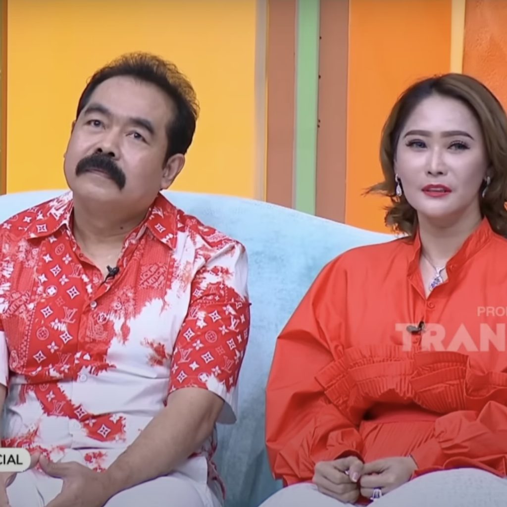 Inul Daratista bongkar cara Adam Suseno untuk bisa nikahi dirinya. FOTO: Tangkapan Layar YouTube Trans TV Official