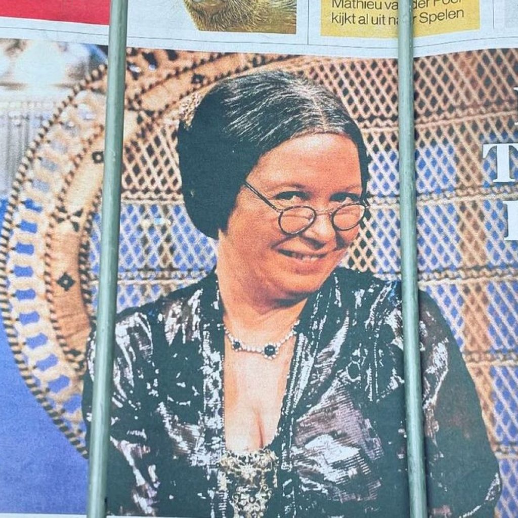Tante Lien, Penyanyi Tembang ‘Nasi Goreng’ asal Belanda, Tutup Usia 