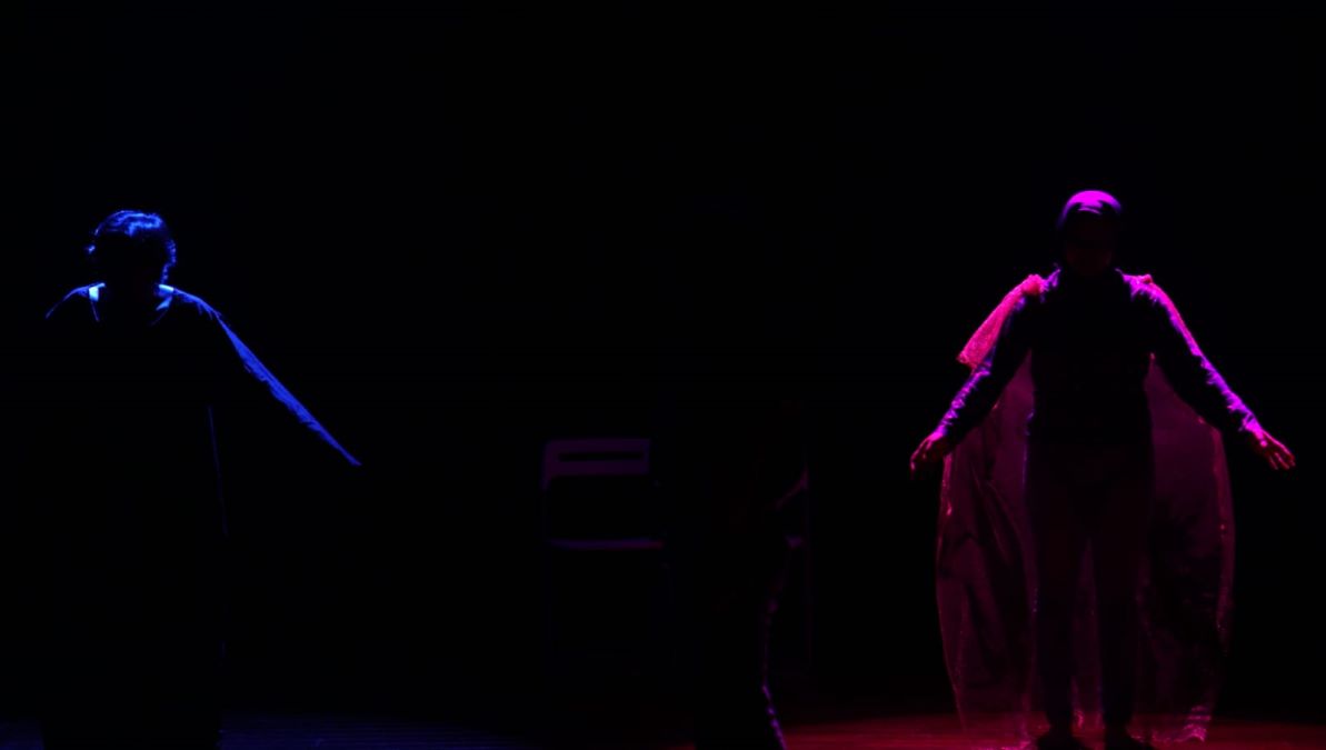 Pementasan Teater Lencana bertajuk Ruang Tunggu. Foto: Istimewa