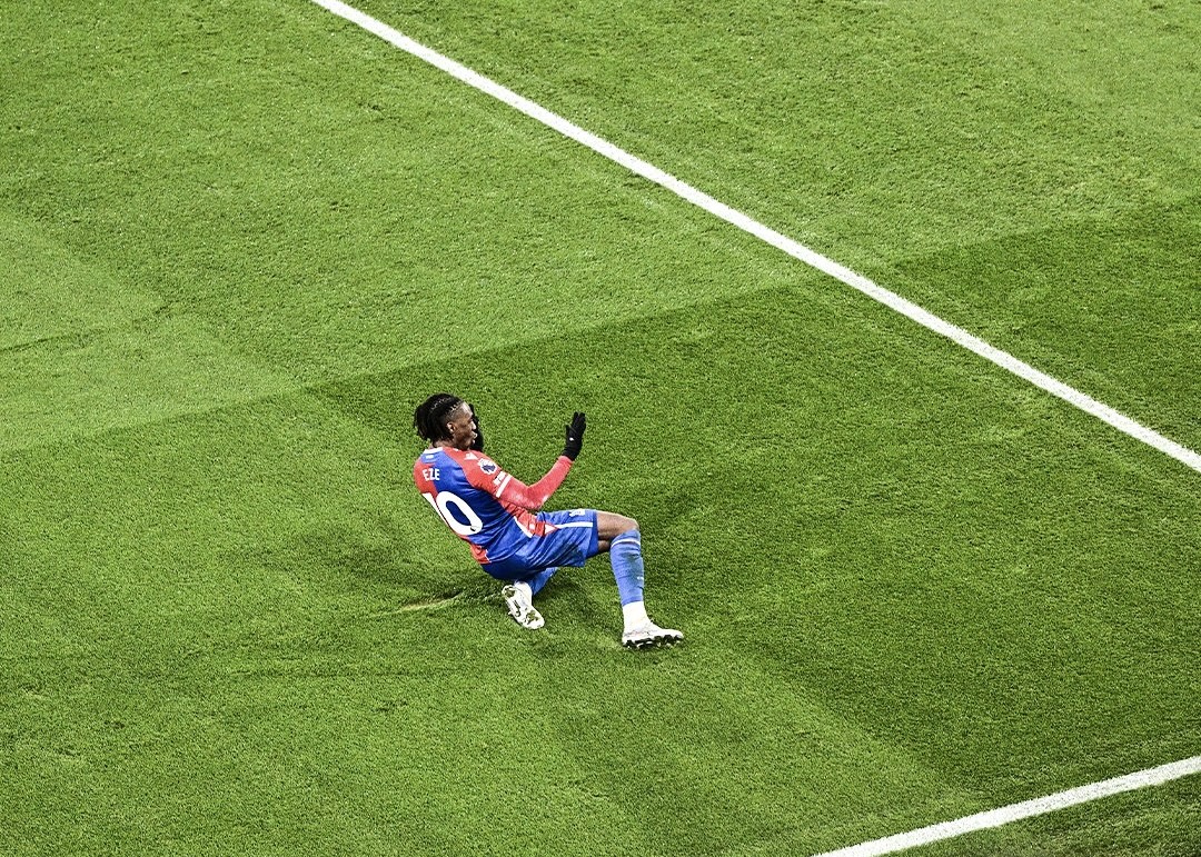 Micael Olise bantu Crystal Palace untuk akhiri tren tanpa kemenangan. Foto: X.com/CPFC