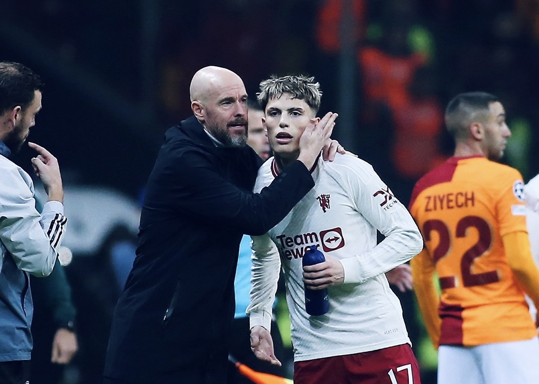 Ten Hag Tepis rumor keretakan hubungannya dengan skuad MU. Foto: Instagram.com/manchesterunited