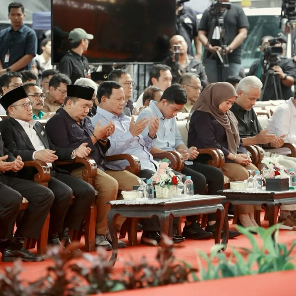 Tiga paslon capres-cawapres teken deklarasi kampanye damai, tertib, dan taat hukum. Foto: Instagram.com/cakiminow