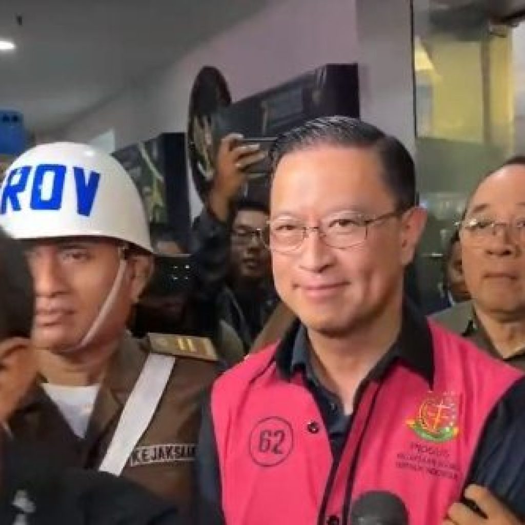 Kejagung tetapkan Tom Lembong tersangka dalam kasus impor gula di Kementerian Perdagangan RI. Foto: Tangkapan Layar YouTube Kejaksaan RI