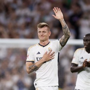 Ucapkan Perpisahan dengan Penggemar di Bernabeu, Toni Kroos: 10 Tahun yang Tak Terlupakan!
