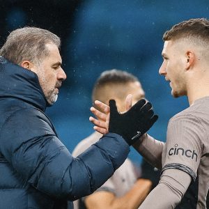 Tottenham Jadi Klub yang Paling Banyak Dapat Kartu, Postecoglou: Semoga Pemain Dapat Hikmahnya