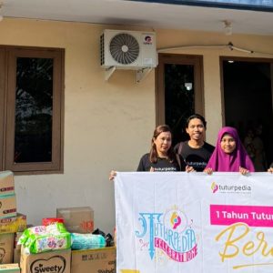 Peringati Ulang Tahun Pertama Tuturpedia, Serin’s Care dan Krakatao Project Gelar Kegiatan Sosial