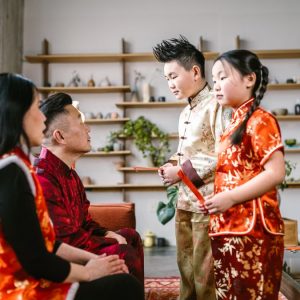 12 Contoh Ucapan Imlek dengan Bahasa Mandarin Beserta Artinya!