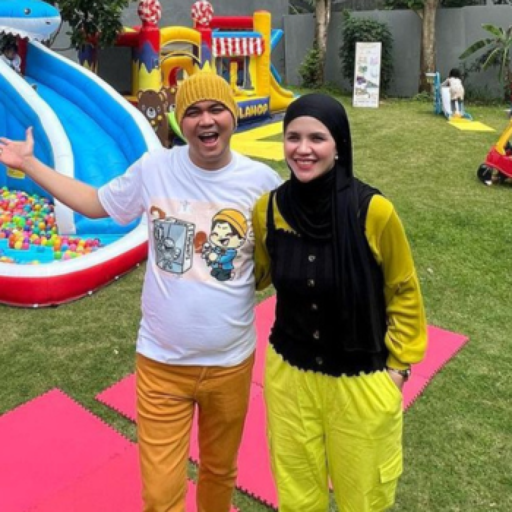 Indra Bekti mau kembali rujuk, tapi tak dapat restu dari Ibunda Aldila Jelita. Foto; Instagram @indrabekti