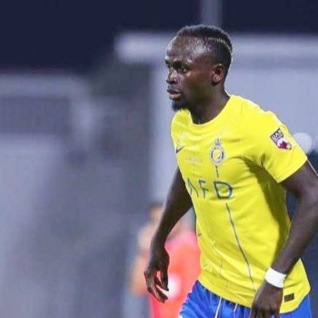 Momen lucu Sadio Mane menjelang pertandingan di Arab Saudi. Foto: Instagram @sadiomaneofficial