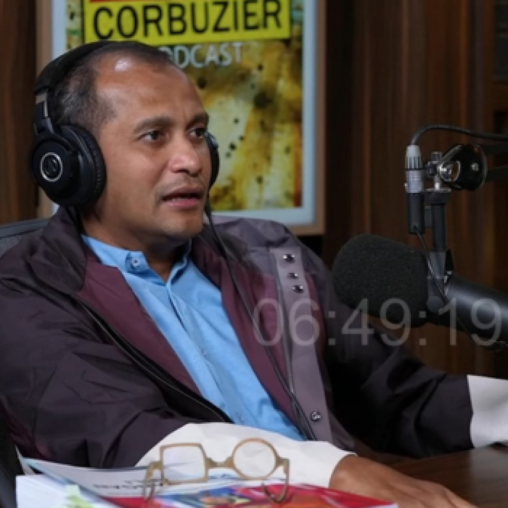 Terkait Krishna Murti yang disebut memaksa Jessica Wongso mengaku salah, Prof Eddy beri penjelasan. FOTO: Tangkapan layar kanal YouTube Deddy Corbuzier