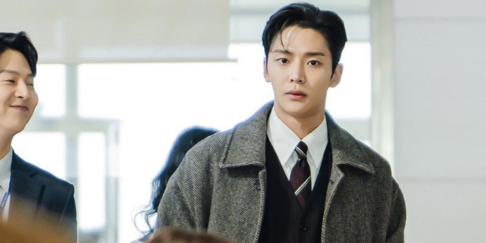 Usai hengkang dari SF9, Rowoon sampaikan pesan mendalam untuk para fans. FOTO: Instagram.com/rowoon_th