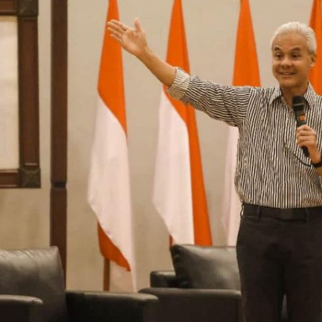 Momen Ganjar Pranowo terganggu dengan mahasiswa UI yang mengusik soal utang negara. FOTO: Instagram.com/ganjar_pranowo