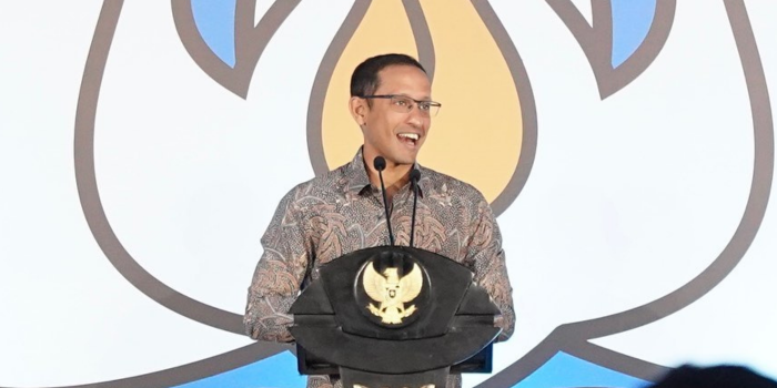Nadiem Makarim sampaikan syarat kelulusan S1 dan D4 tidak lagi diwajibkan membuat skripsi. Foto: Instagram.com/nadiemmakarim