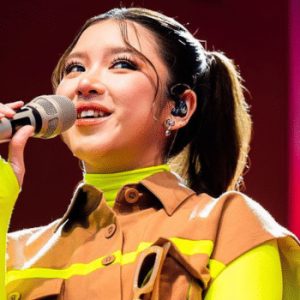 Lirik Lagu Flit it Up Tiara Andini Lengkap dengan Terjemahannya