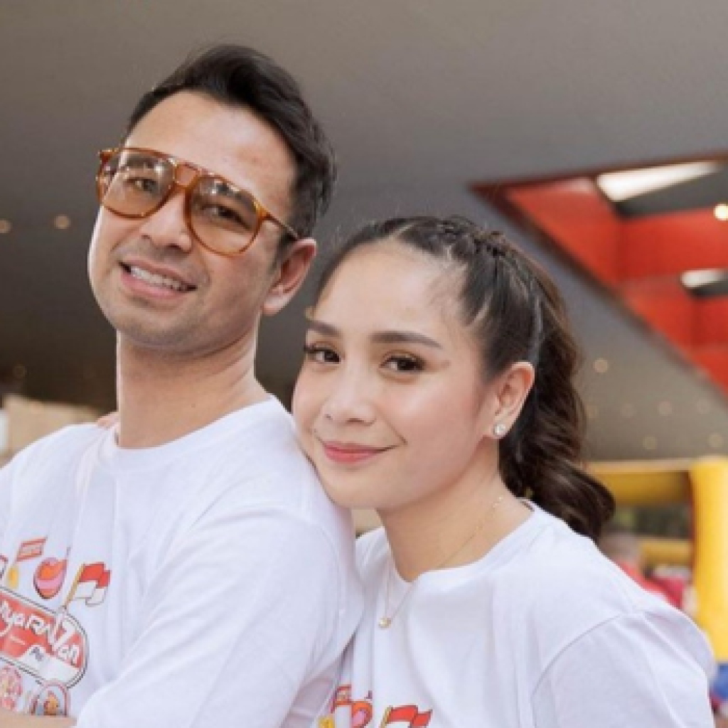 Raffi Ahmad terkejut dengan reaksi Nagita Slavina saat terima rezeki berlimpah. Foto: Instagram.com/raffinagita1717