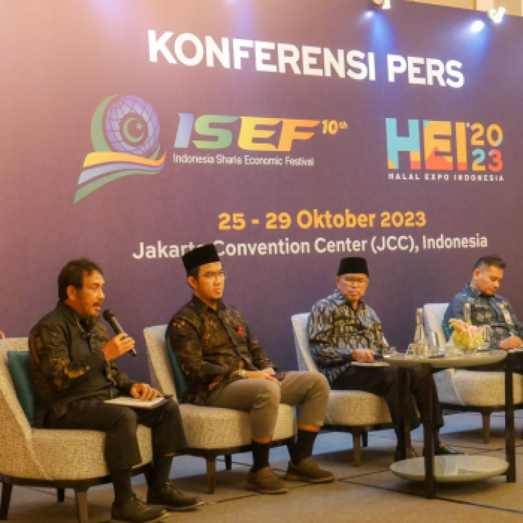 Kerja sama ISEF 2023 dan Halal Expo Indonesia wujudkan upaya mendorong percepatan pengembangan produk halal. Foto: DOK. ISEF 2023.