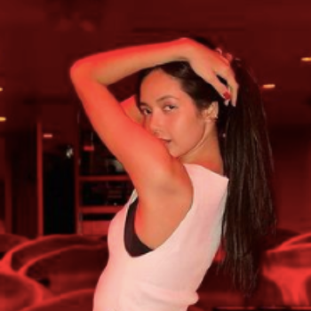 Penampilan Lisa BLACKPINK di Paris tuai pro dan kontra di kalangan penggemar. FOTO: Instagram.com/lalalalisa_m