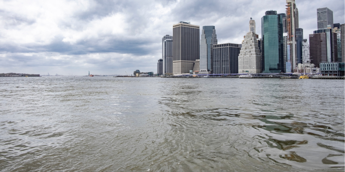 New York alami banjir karena hujan deras. FOTO: Unsplash.com/Alev Takil