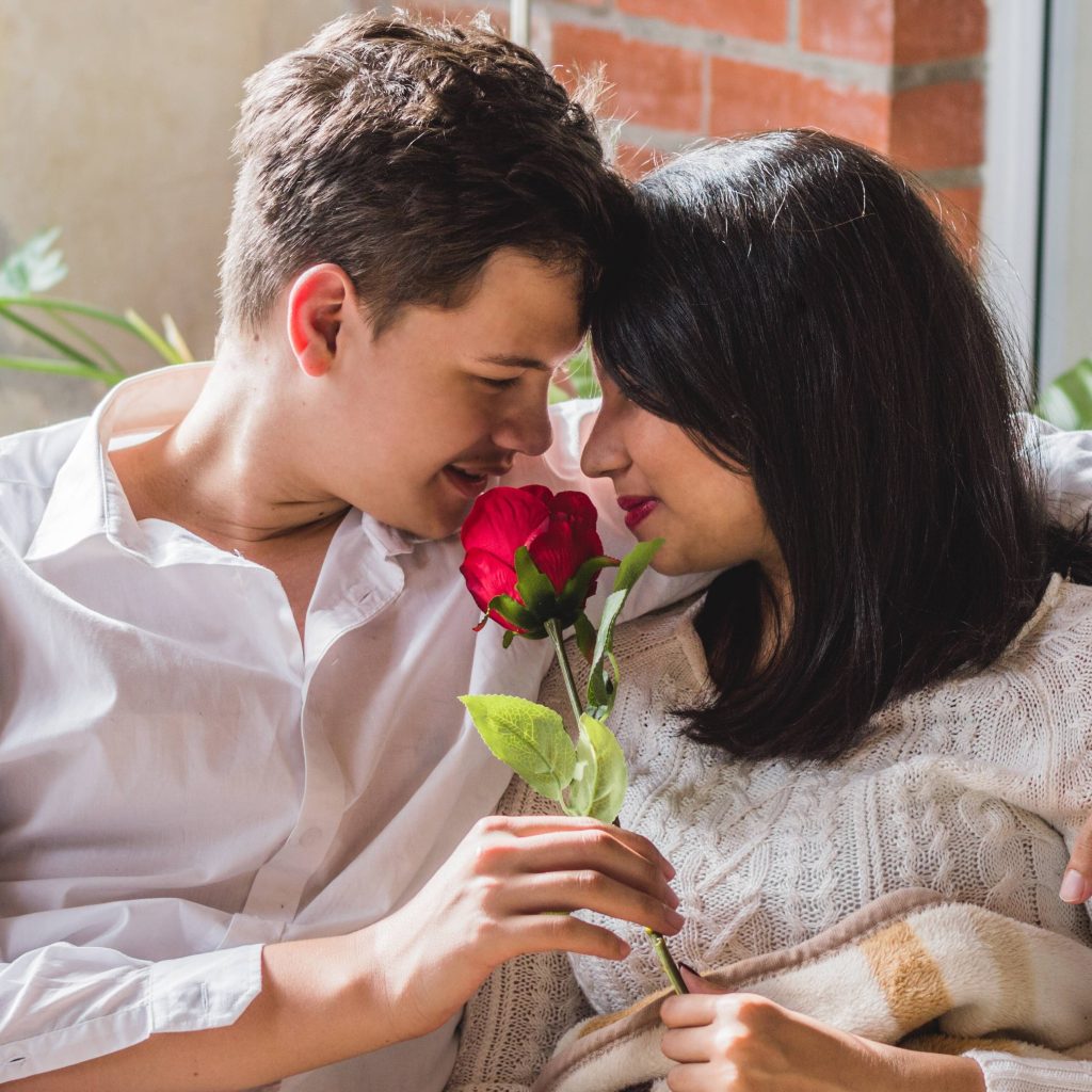 Inilah 7 rekomendasi bunga untuk kado Hari Valentine. Foto: freepik.com/freepik