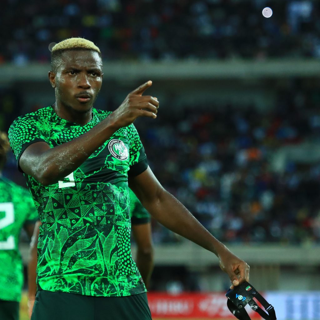 TUTURPEDIA - Victor Osimhen Diragukan Bisa Tampil di Semifinal Piala Afrika 2023, Apa Penyebabnya?