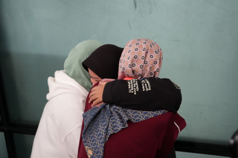 Puluhan WNI dari Lebanon berhasil dievakuasi kembali ke Indonesia. Foto: kemlu.go.id