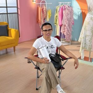 Datang ke Kajian Wanita dengan Cadar, Wanda Hara Minta Maaf