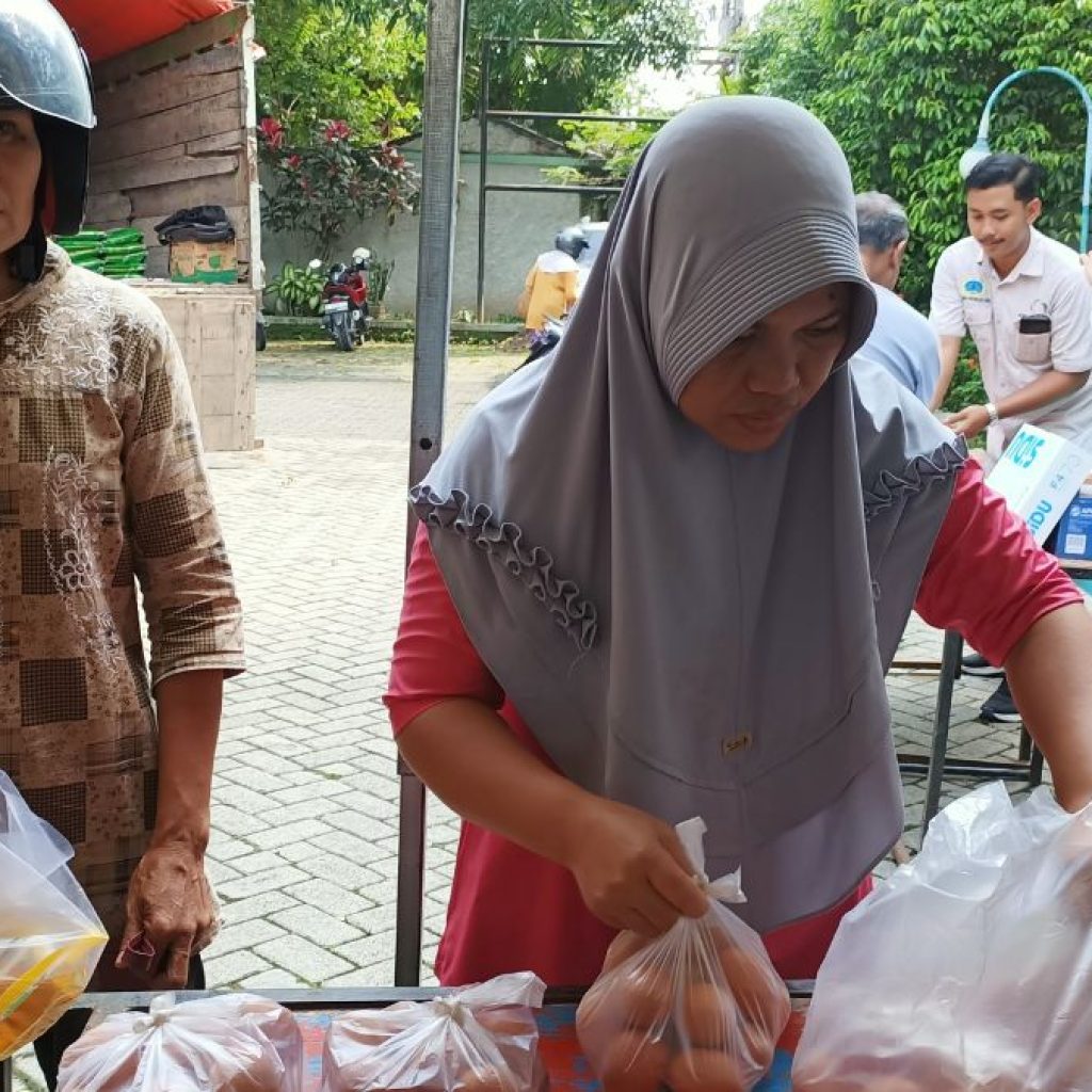 TUTURPEDIA - Bazar Ramadhan dan Operasi Pasar Murah Bersubsidi Ramai Diserbu Warga Blora
