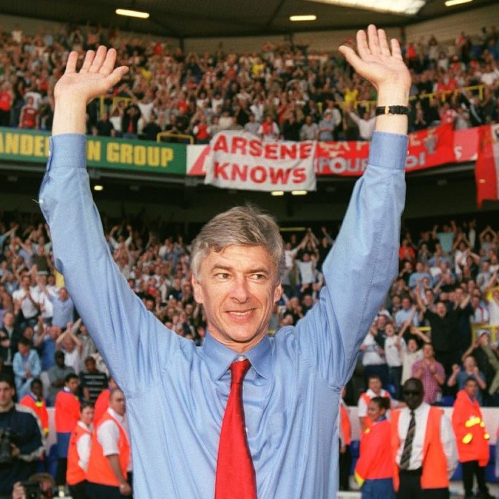 Mikel Arteta datangi Wenger guna dapat petuah untuk Arsenal. Foto: x.com/Arsenal