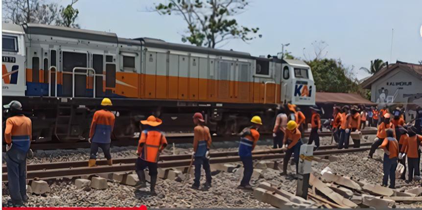 Jalur KA Sentolo-Wates selesai diperbaiki. Foto: Instagram.com/kai121_