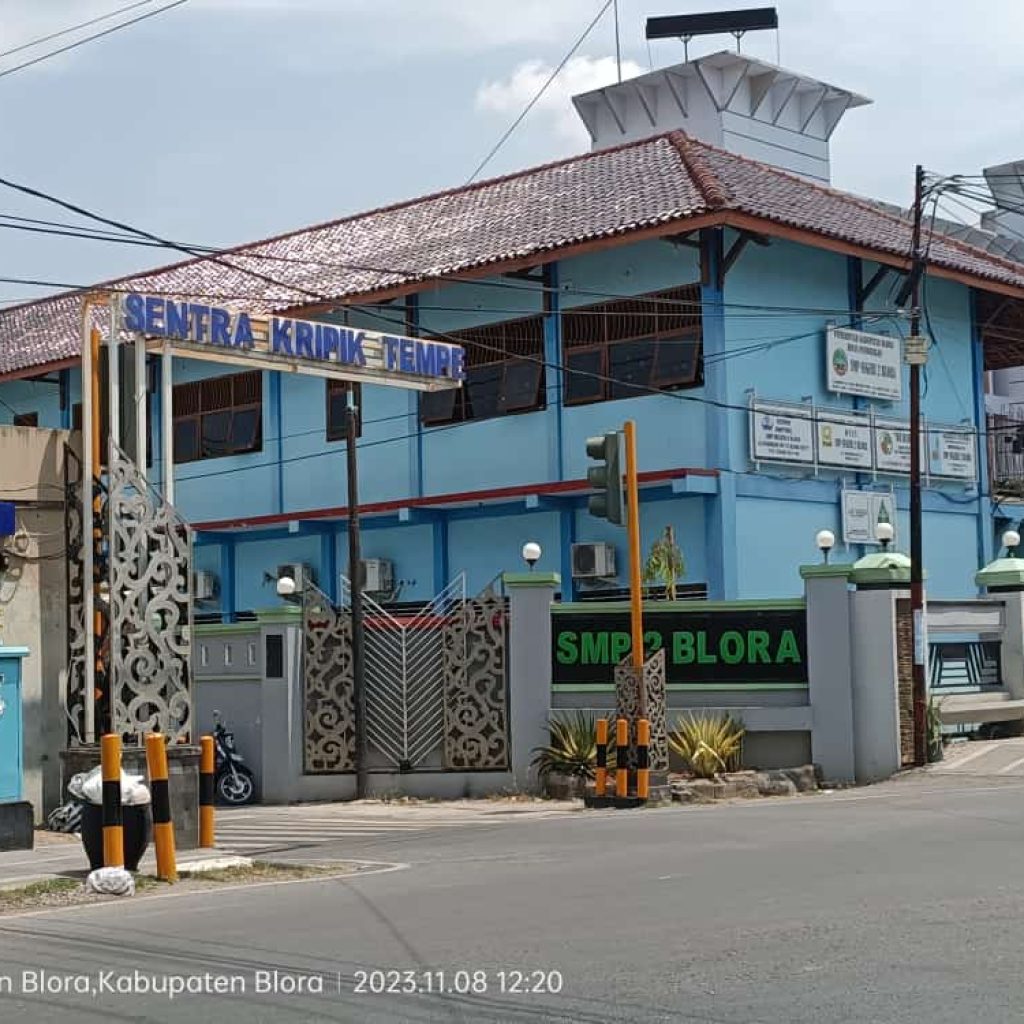 Sentra keripik tempe jenar sepi pembeli, pedagang minta Pemkab Blora carikan solusi. Foto: Dok. CR