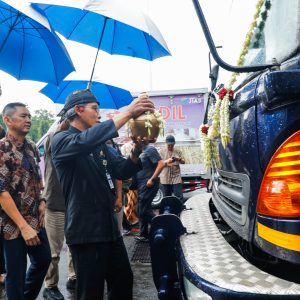 Dua Truk Remise BI Jadi Kendaraan Pengendali Inflasi di Jateng