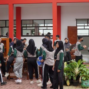 Pemindahan Siswa SMPN 16 Semarang ke Gedung Baru Dimulai
