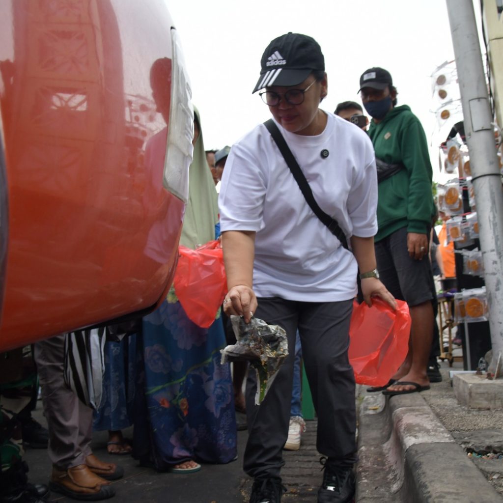 TUTURPEDIA - Peringati HPSN, Agustina Siap Luncurkan Program Pilah Sampah di Tingkat RT