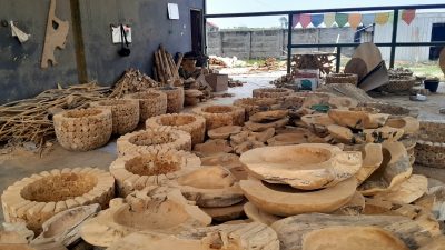 TUTURPEDIA - Kerajinan Akar Blora Laris di Luar Negeri, Pelaku UMKM Keluhkan Alat Produksi Masih Manual