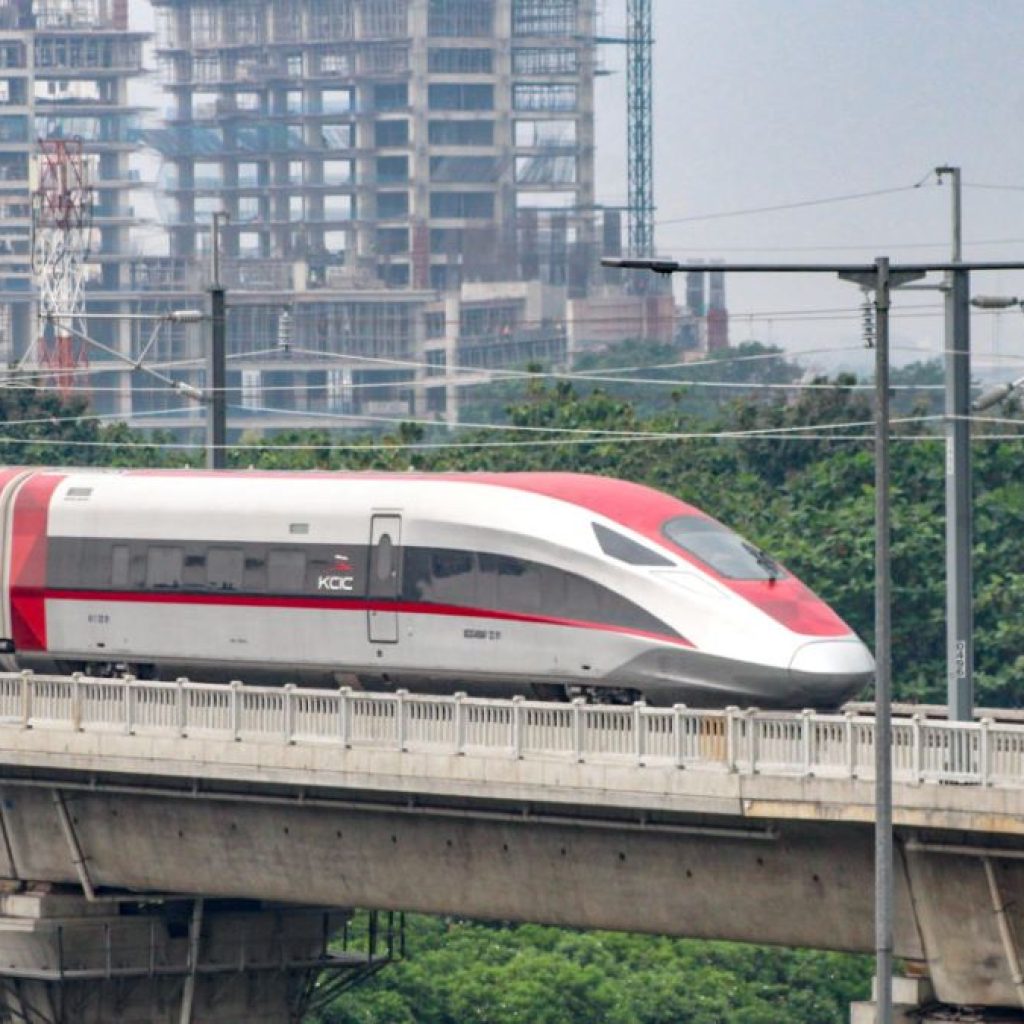 KA Whoosh menambah jadwal perjalanan untuk mudik Lebaran. Foto: Laman KCIC