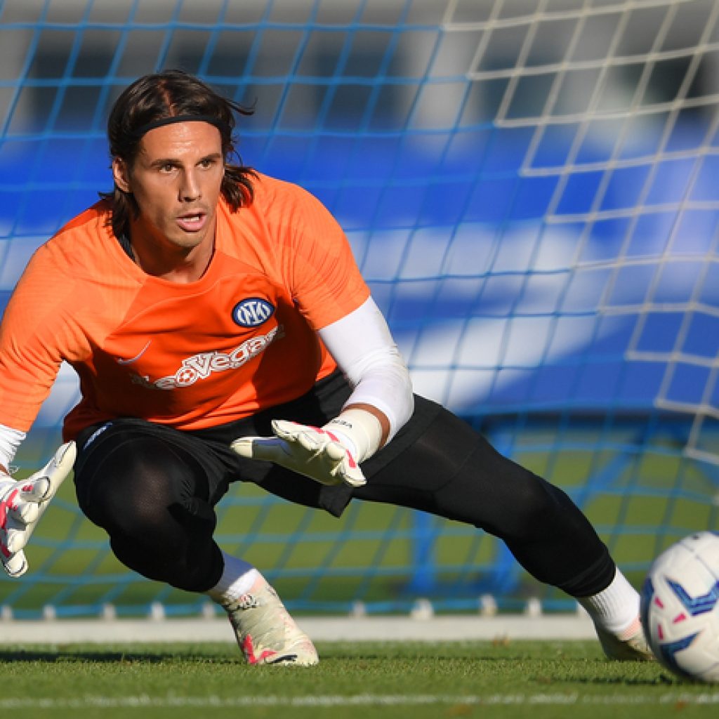 Gantikan Onana, Yann Sommer Resmi Gabung Inter Milan